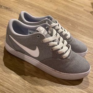 Nike SB sneaker